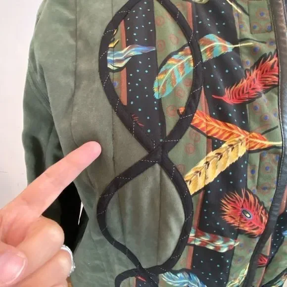 Wearable art reversible feathers green coat sz 18 - Picture 8 of 8